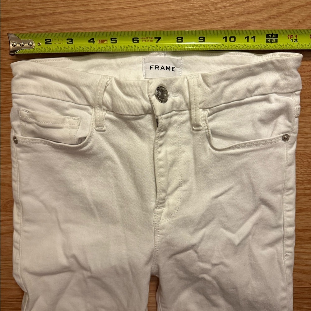 Frame Le One Crop Mini Boot in Blanc - Picture 7 of 7